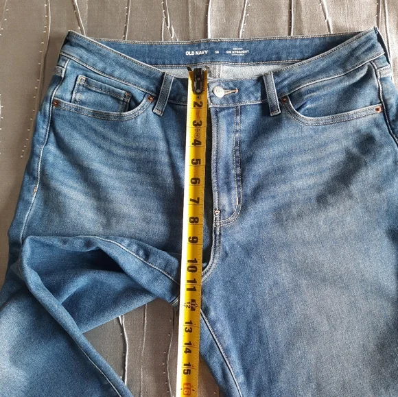Old Navy O.G. Straight High Rise Jeans Womens Size 14 Cozy Lined - Picture 6 of 12